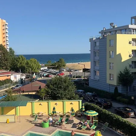 Lejlighed в комплекс златна дюна Nessebar
