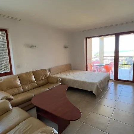 Apartment в комплекс златна дюна *